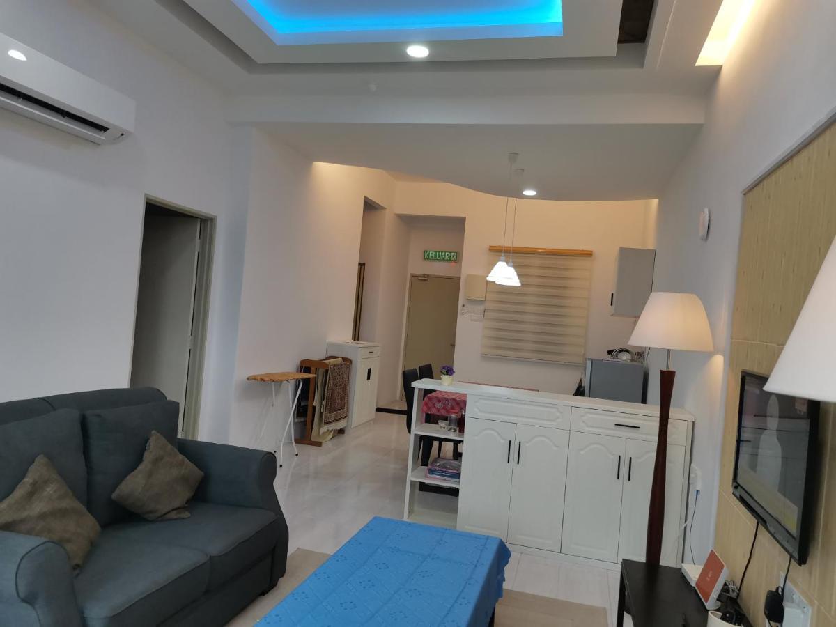 Cd Seaview Apartment Kuah Esterno foto